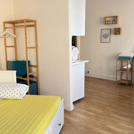 Appartement A Париж Екстериор снимка